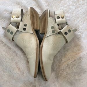 Dolce Vita Ivory Western Bootie